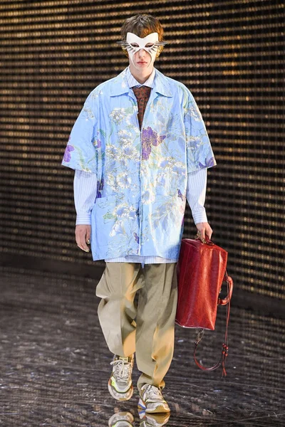 Look 31